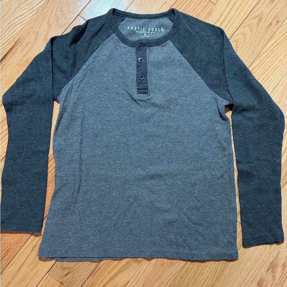 Rustic Souls Gray Long Sleeve 3 Button Henley Shirt - Men’s Small